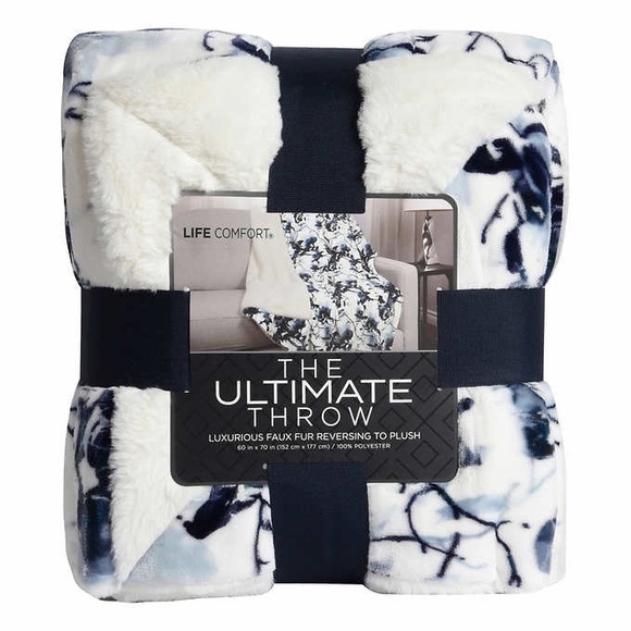 Life Comfort Other - Life Comfort Ultimate Reversible Faux Fur Throw